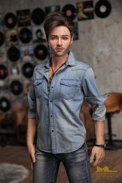 Irontechdoll Alistair 5ft58 / 170cm M4 Head Full Silicone Tanned Hairy Real Male Sex Doll For Sale