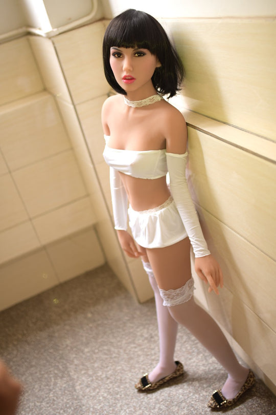 Yuka 5ft18 / 158cm #77 Head TPE Small Breasts Short Hair Girl Sex Doll